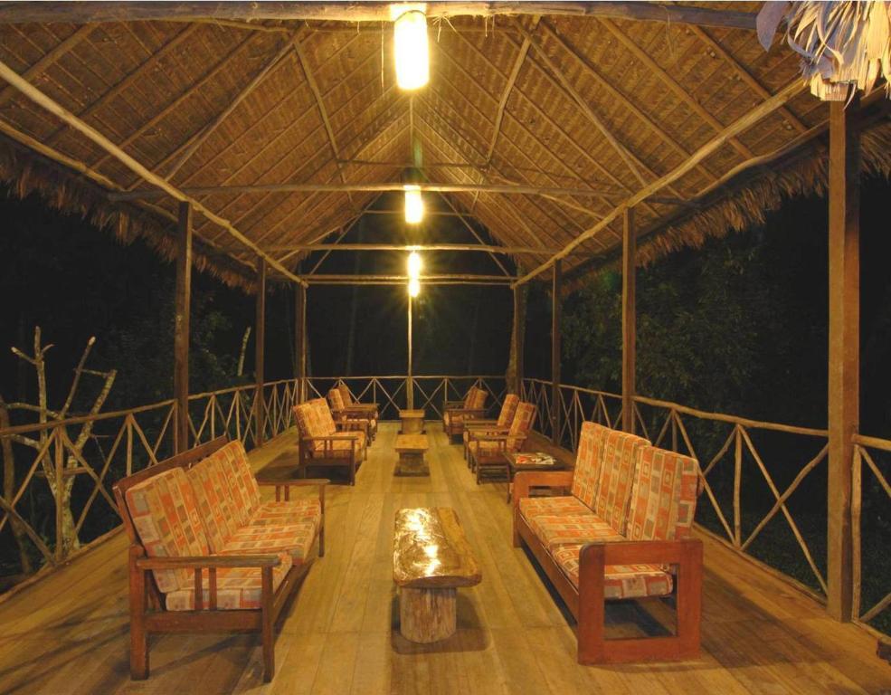 Wasai Tambopata Lodge Exterior photo